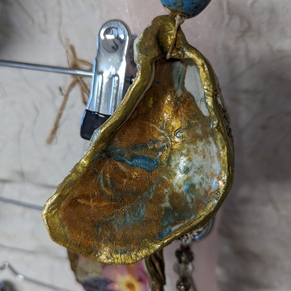 Custom Orders Handcrafted & decoupaged Oyster Clam shells florals animals Maps - Picture 5 of 14